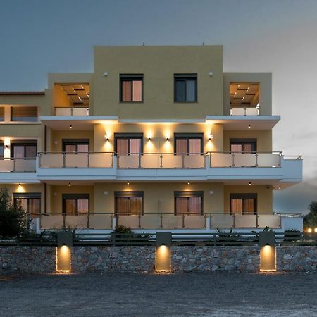 Evriali Comfort Living Palaiochora Exteriér fotografie