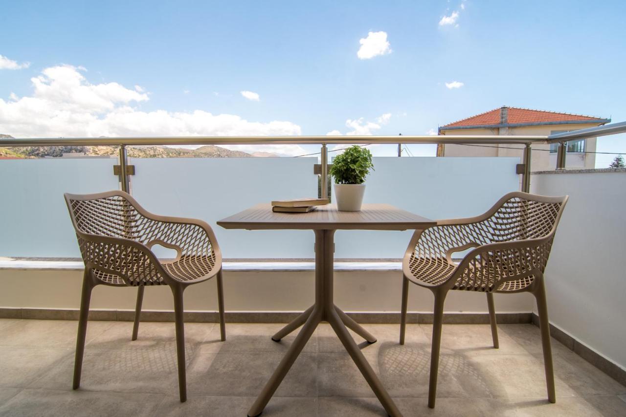 Evriali Comfort Living Palaiochora Exteriér fotografie