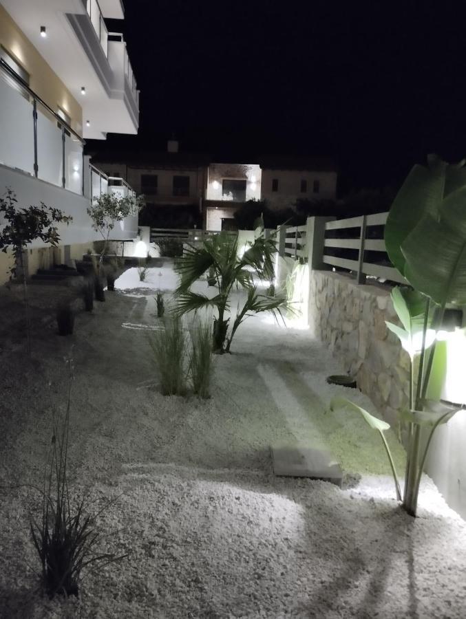 Evriali Comfort Living Palaiochora Exteriér fotografie