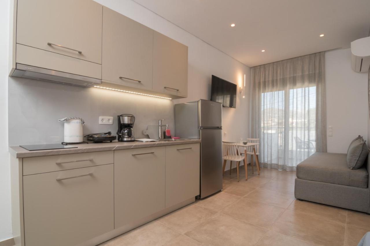 Evriali Comfort Living Palaiochora Exteriér fotografie