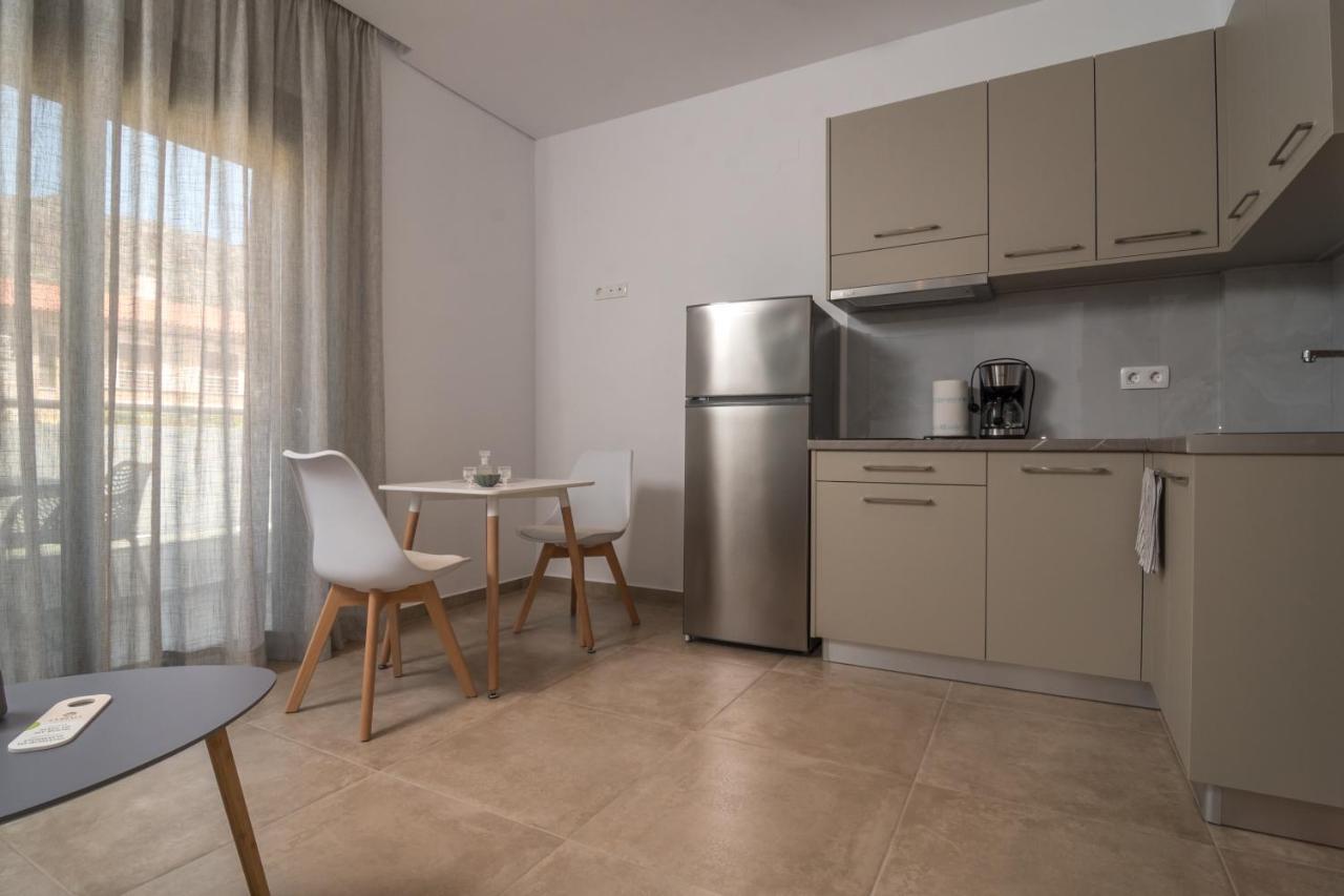 Evriali Comfort Living Palaiochora Exteriér fotografie